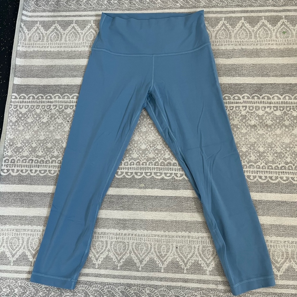 LuLulemon Size 8 Align leggings